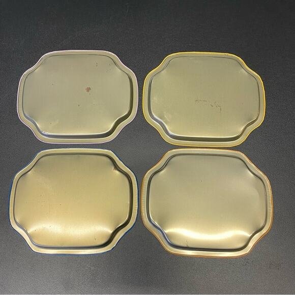 Vintage Tin Tray Set Cottagecore Pig Chicken Duck Cow 70s Kitchen Decor Retro - Picture 3 of 6